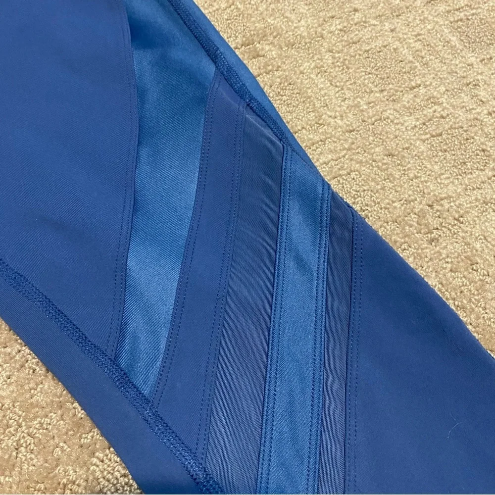 {ALO Yoga} Blue Athletic Yoga Leggings With Mesh Panels~ Size XS-S